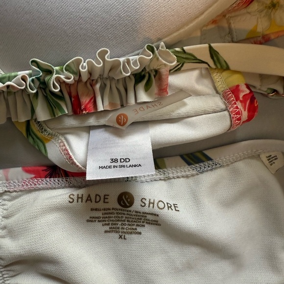 Shade & Shore Floral Bikini Size 38 DD and XL - Picture 2 of 3